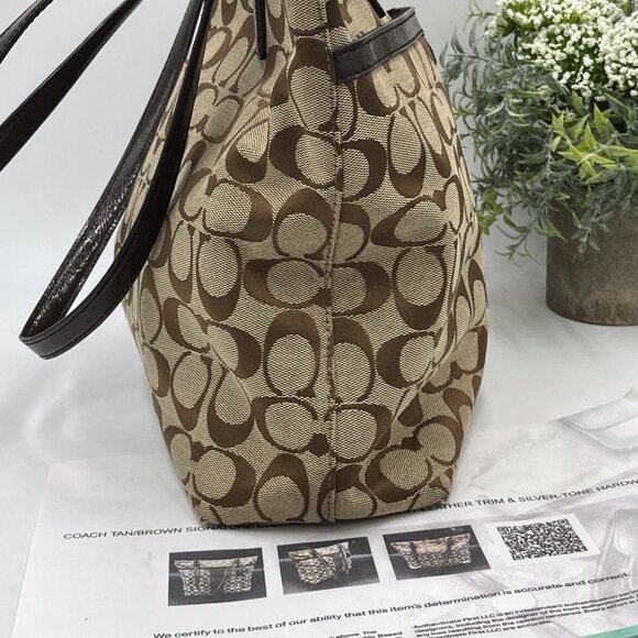 Authenticated Coach Signature Canvas Tote Patent Leather Trim Tan/Brown F28504 - Picture 4 of 15